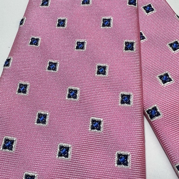 BROOKS BROTHERS Silk Tie Square Geometric - Picture 3 of 10